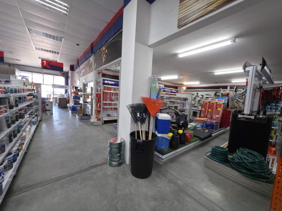 Commercial Property for Sale in Vincent Eastern Cape